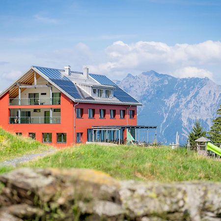 Hotel Restaurant Berghaus Malbun Buchserberg ブフス エクステリア 写真