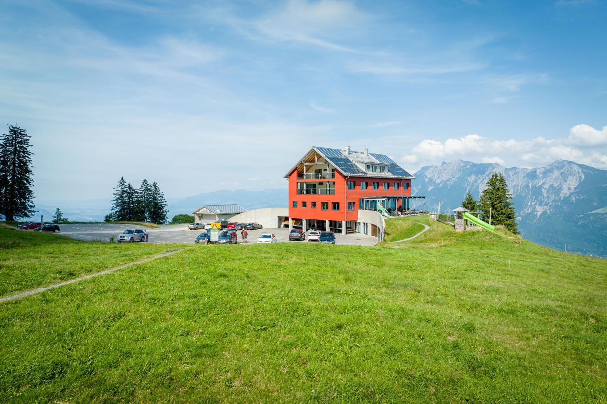 Hotel Restaurant Berghaus Malbun Buchserberg ブフス エクステリア 写真
